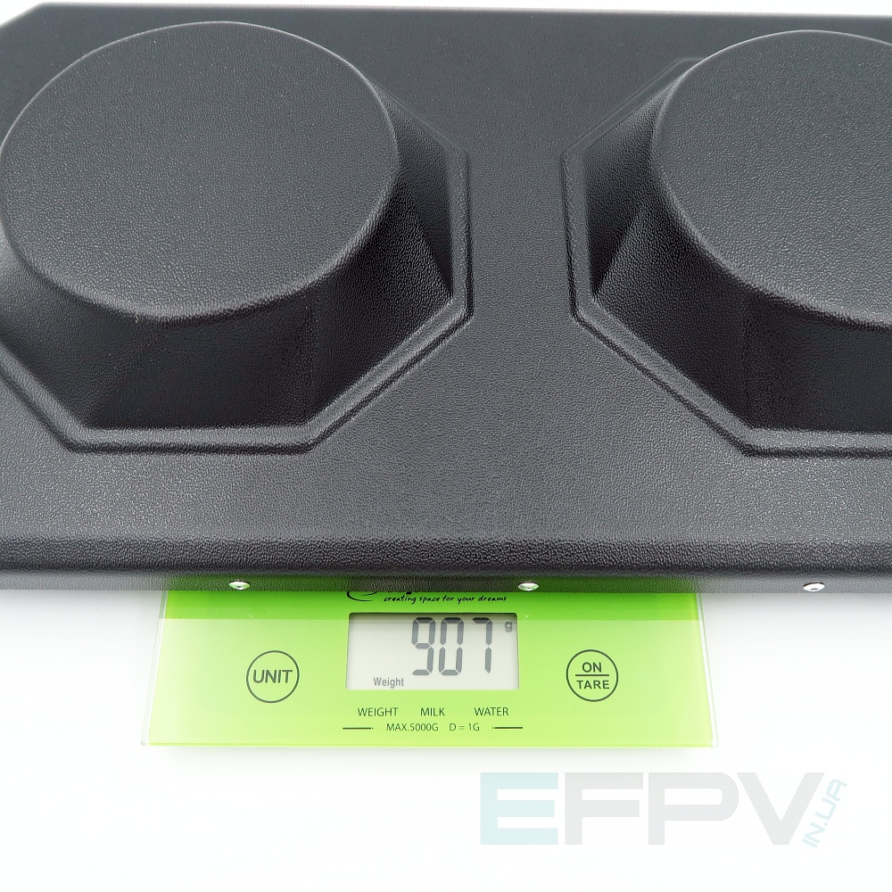 Патч антена Maple Wireless 1.2G 12dBi LHCP/RHCP 1080-1360MHz SMA
