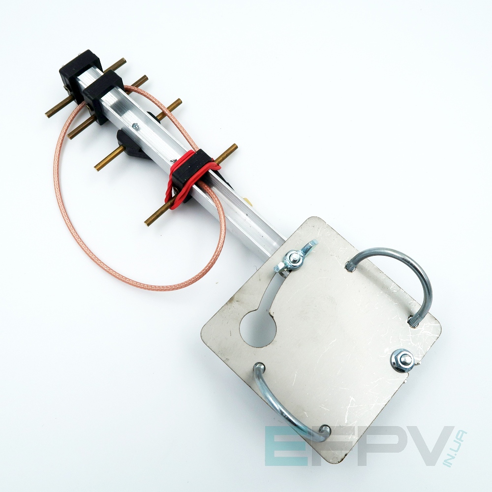 Антена Yagi 2600 MHz 4 секції 8,6 dBi